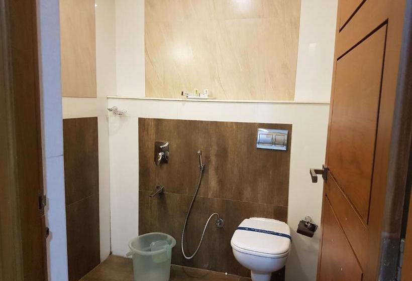 ホテル Mahis Gateway