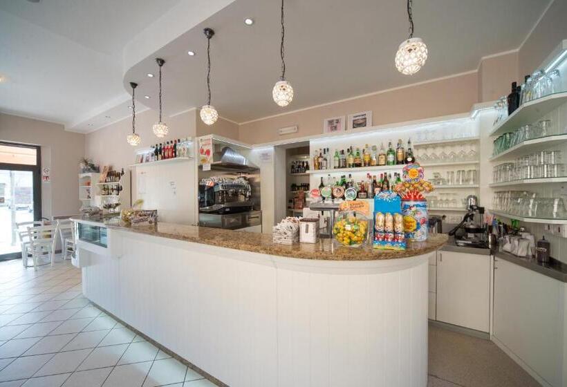 Отель Risorgimento Albergo Bar