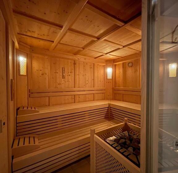 住宿加早餐  Apartments Ciastel