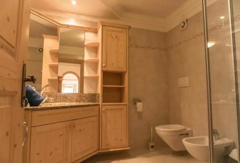 تختخواب و صبحانه Apartments Ciastel