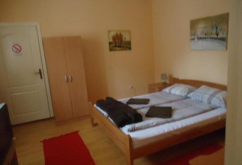 تختخواب و صبحانه Prenoćište Vila Stara Breza