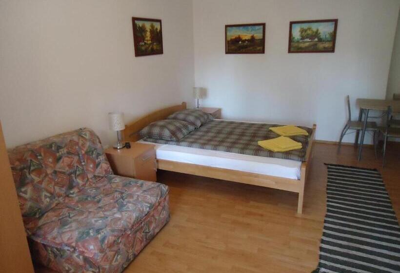 تختخواب و صبحانه Prenoćište Vila Stara Breza