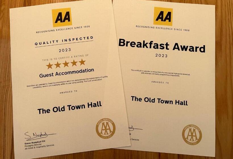 Bed and Breakfast The Old Town Hall