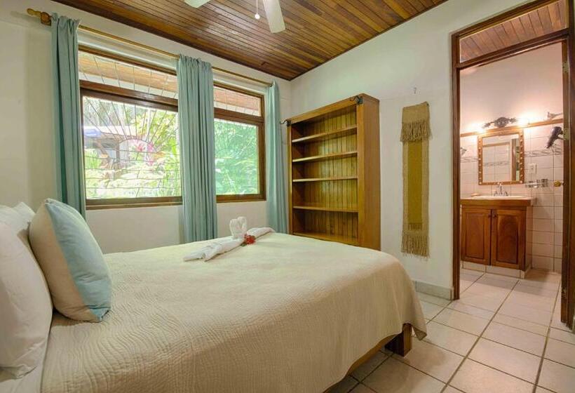 Casa Sueca Hotel At The Beach