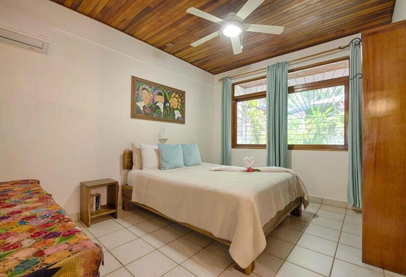 Casa Sueca Hotel At The Beach