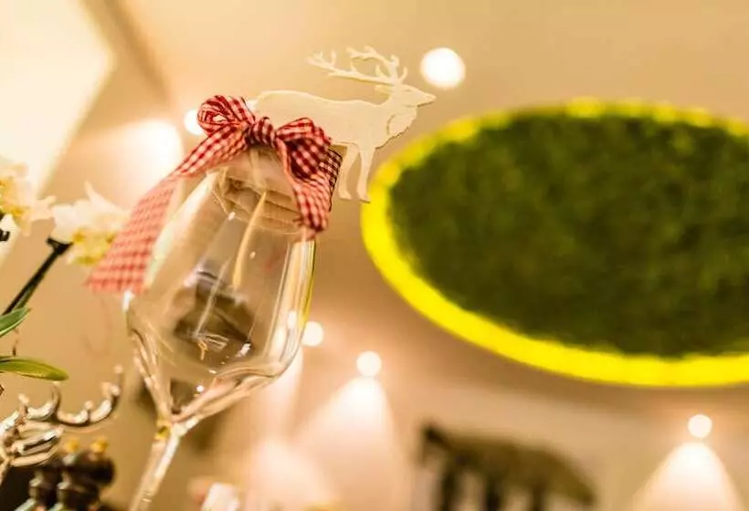 هتل Alpin Boutique Villa Gabriela   Adults Only
