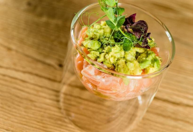 酒店 Alpin Boutique Villa Gabriela   Adults Only