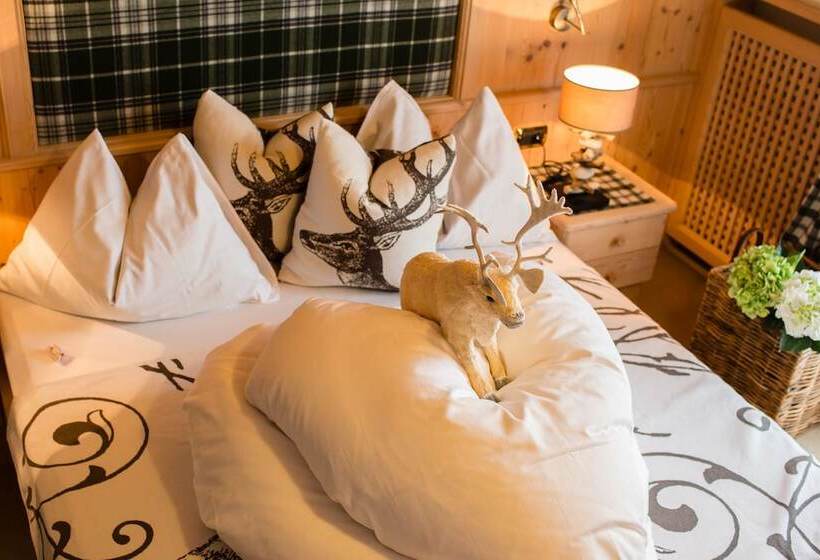 酒店 Alpin Boutique Villa Gabriela   Adults Only