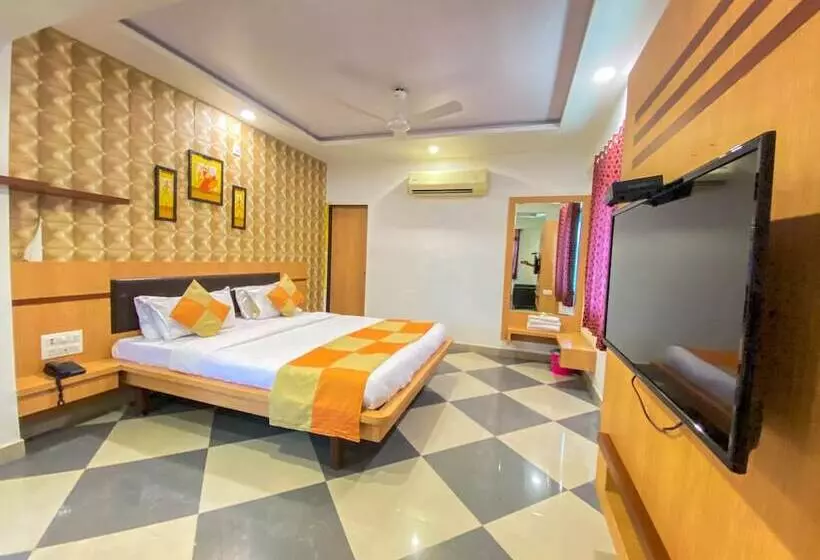Hotel Gomti