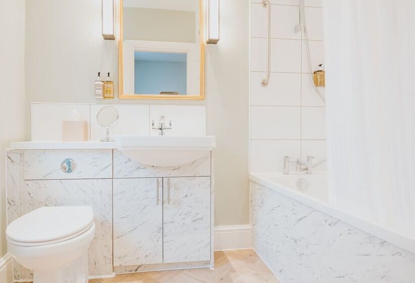 Hotel Grouse & Claret, Matlock By Marston S Inns