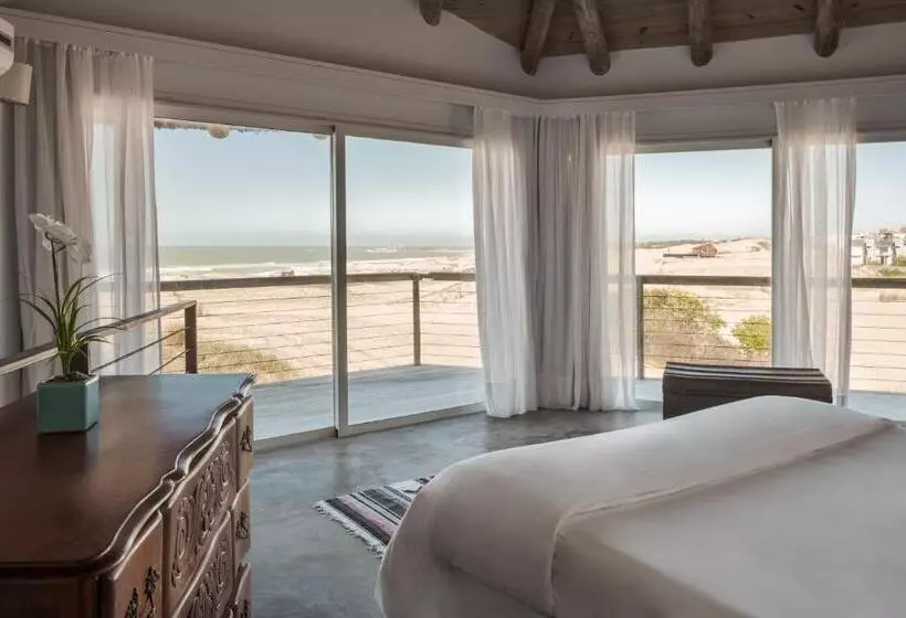 Maradentro Apart Hotel & Suites