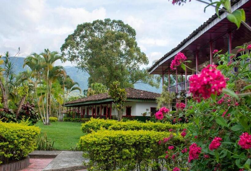 Hotel Karlaká Calarcá Quindio   Eje Cafetero