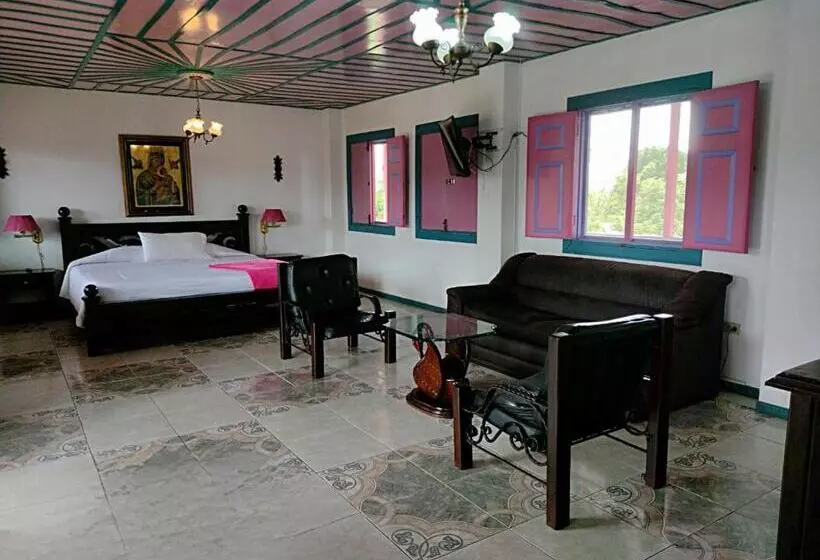Hotelli Karlaká Calarcá Quindio   Eje Cafetero