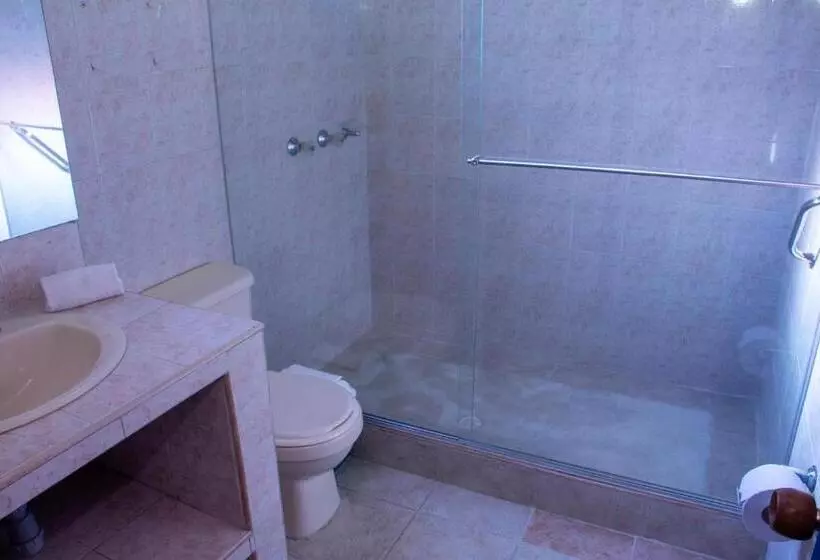 Hotelli Karlaká Calarcá Quindio   Eje Cafetero