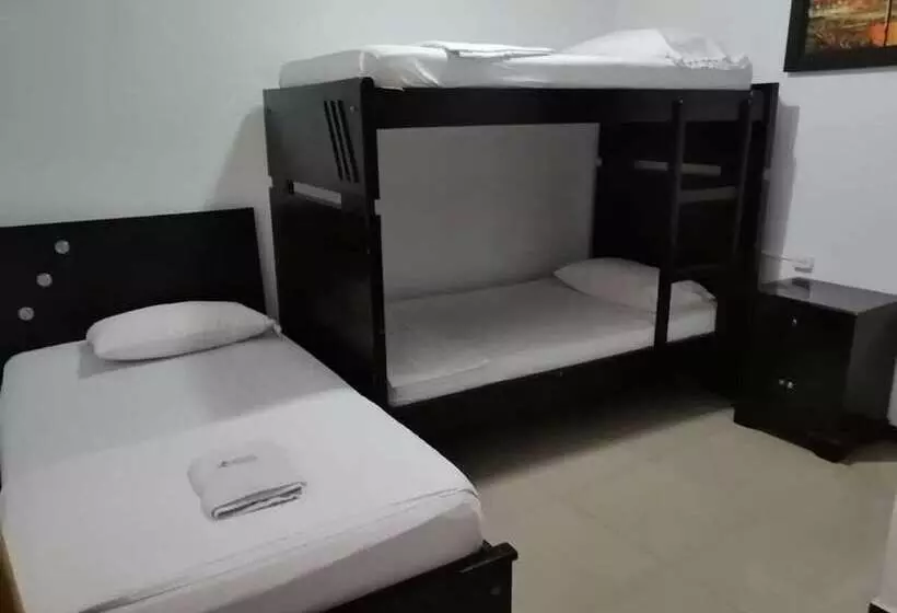 ホテル Palmeras De Mariana