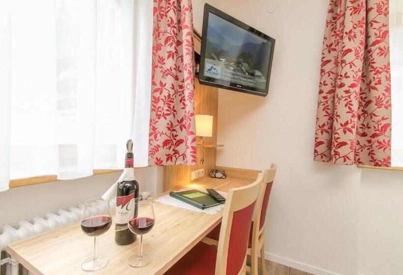 فندق Schmittental Pension Self Check In