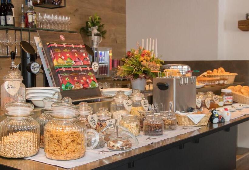 فندق Schmittental Pension Self Check In