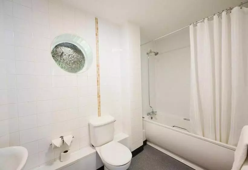 ホテル Red Lion, Wigan By Marston's Inns