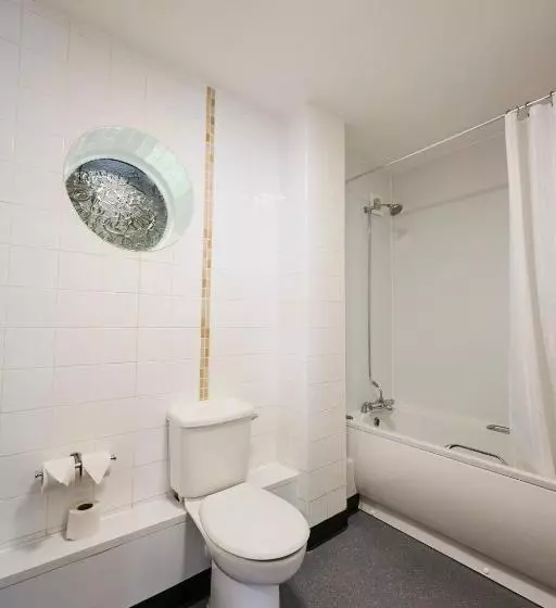 ホテル Red Lion, Wigan By Marston's Inns