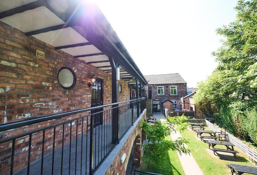 Hotel Red Lion, Wigan By Marston's Inns