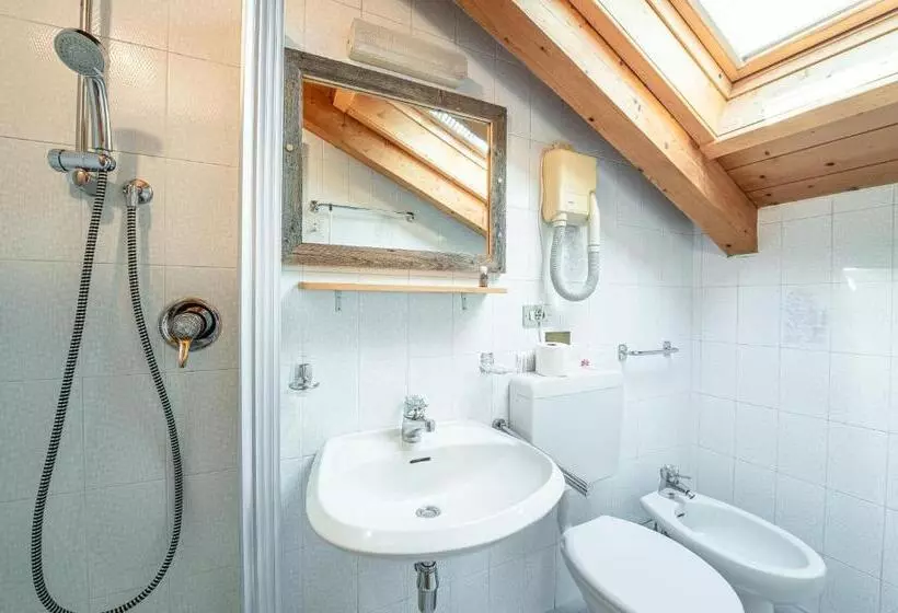 Hotelli Villa Ruggero Wine