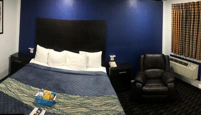 모텔 Budget Inn & Suites