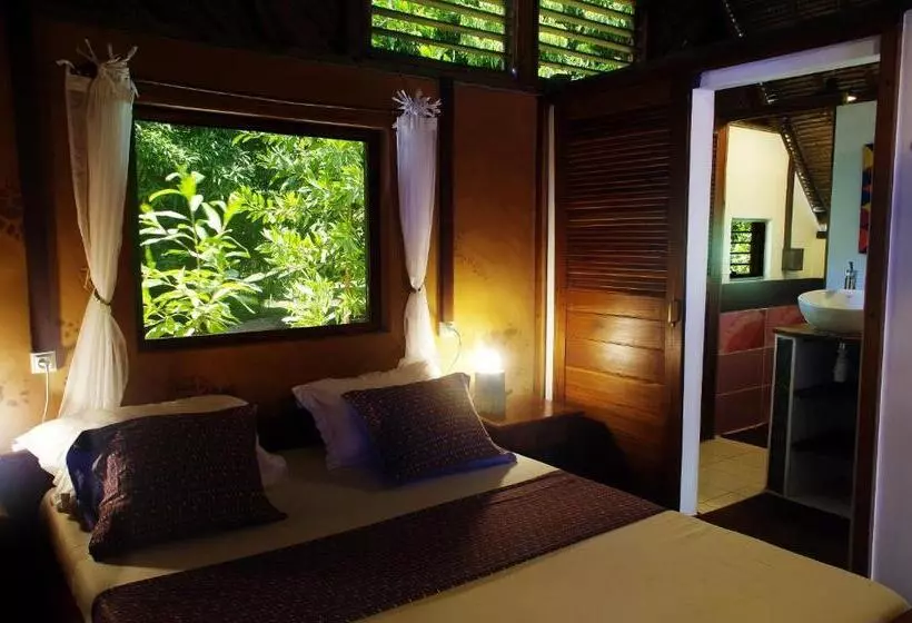 استراحتگاه Samaria Lodge