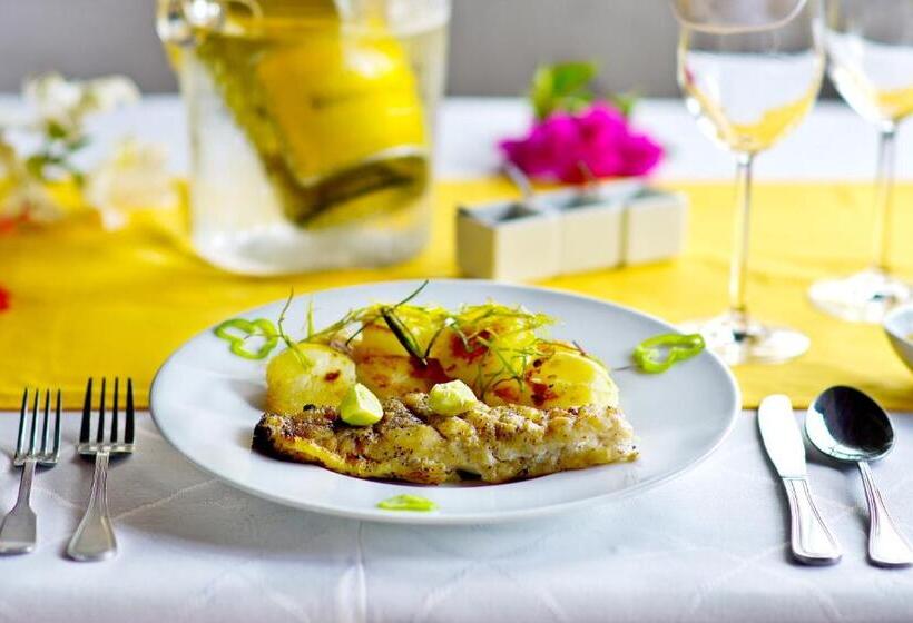 استراحتگاه Samaria Lodge