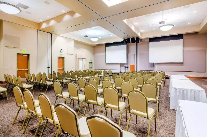 Unity Hotel And Conference Ctr, Ascend Hotel Collection