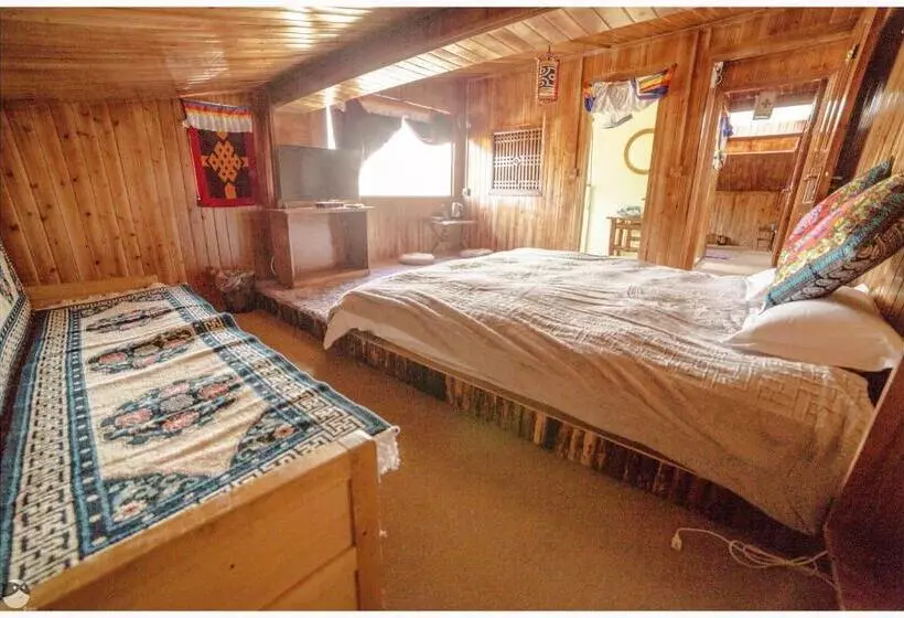 Yi's Hostel