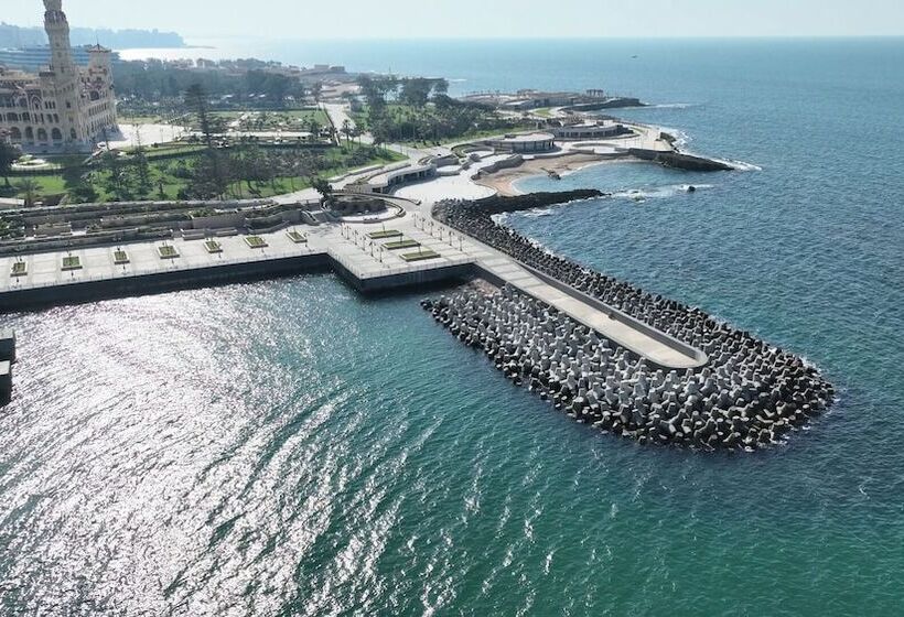 هتل Rixos Montaza Alexandria