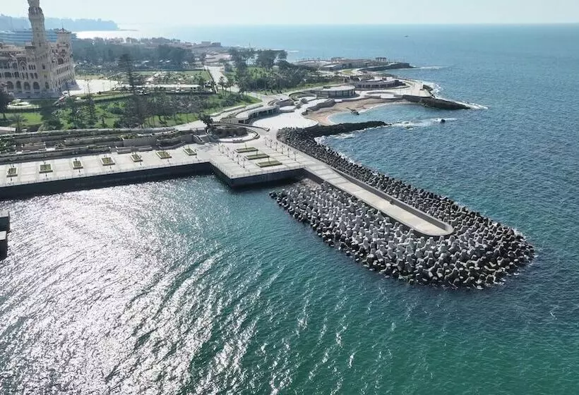 هتل Rixos Montaza Alexandria