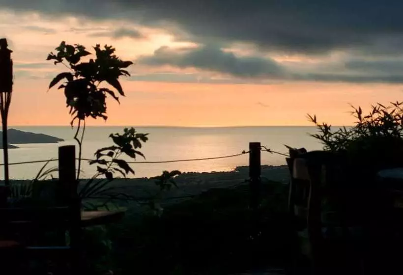 Retkeilymaja Punta Descartes