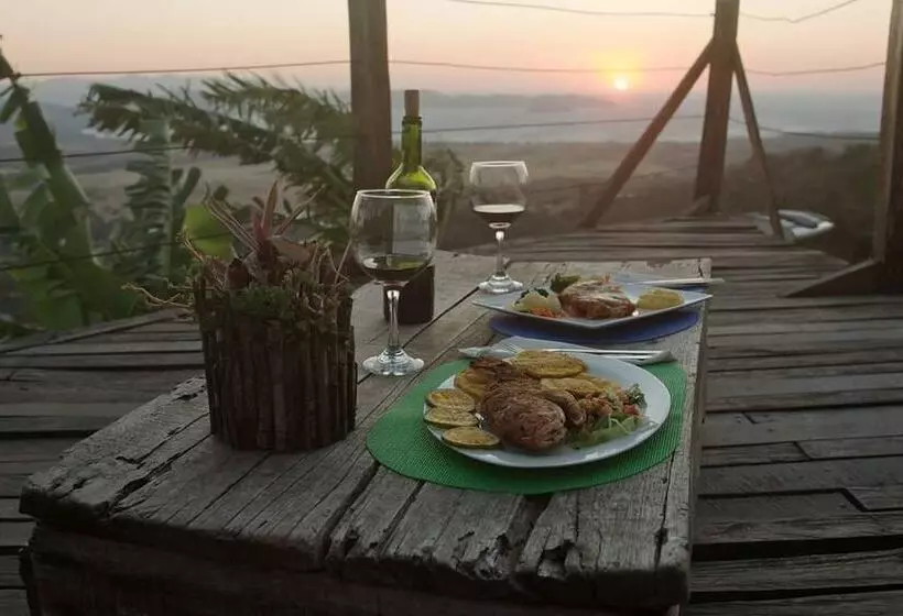 Retkeilymaja Punta Descartes