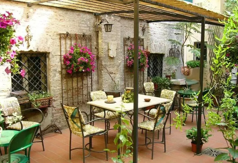 تختخواب و صبحانه Locanda Borgonuovo