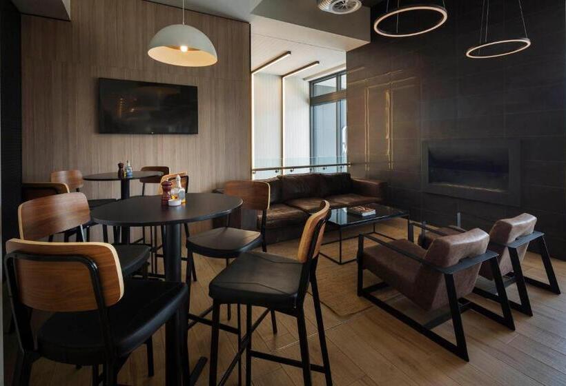 فندق Mantra Macarthur