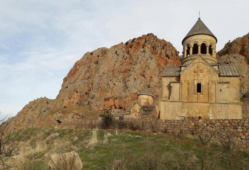 هتل Noravank S
