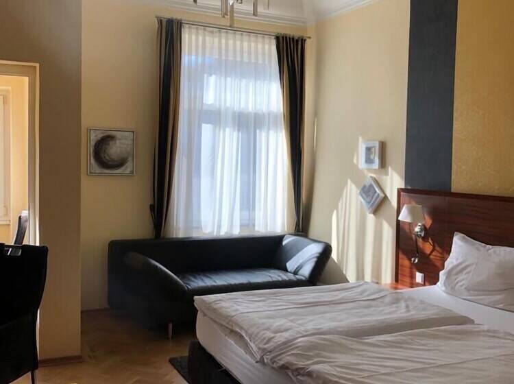 호텔 Restaurant Nassauer Löwen