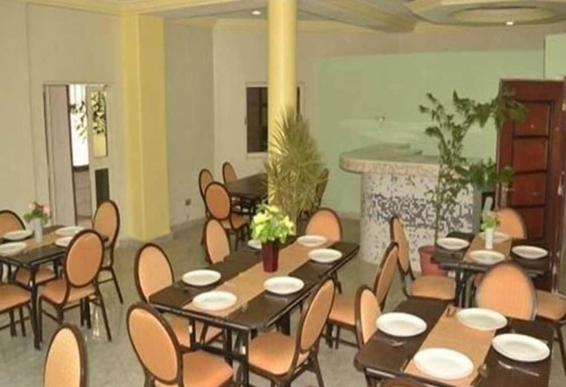 هتل Royal Choice Inn