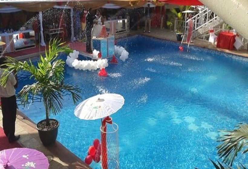 هتل Royal Choice Inn