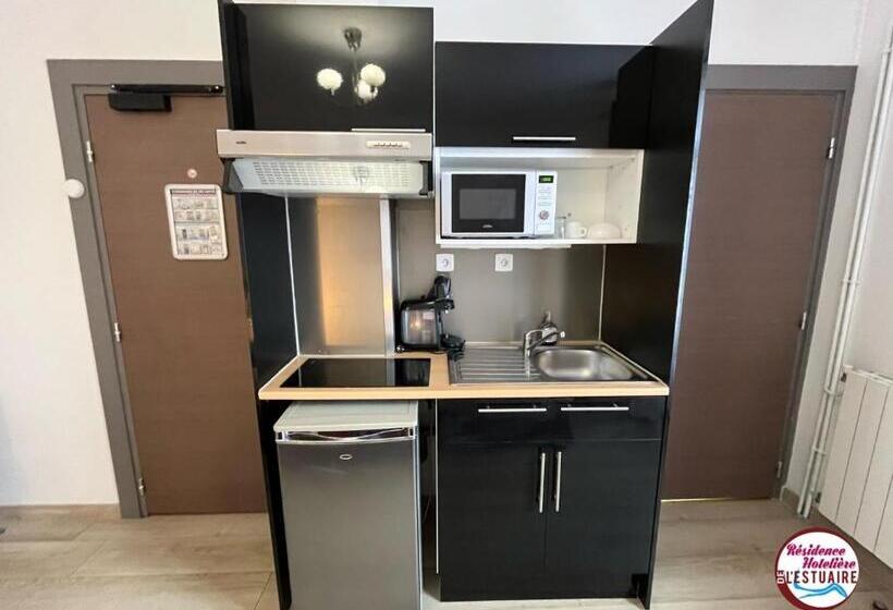 هتل Résidence Hôtelière De L Estuaire