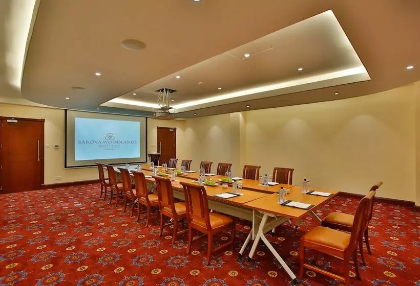 ホテル Sarova Woodlands