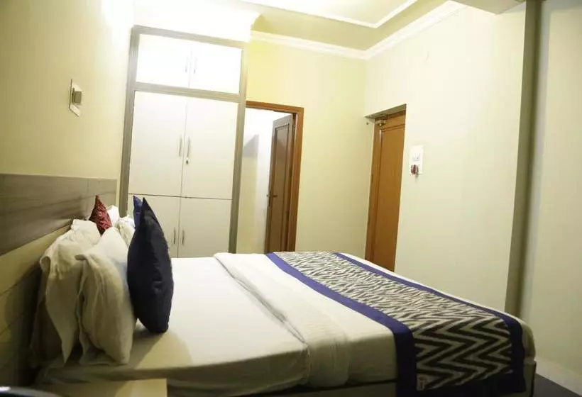 Hotelli Taj
