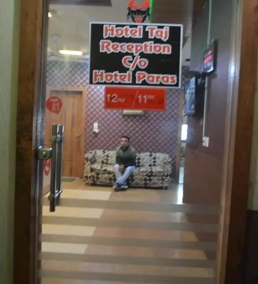 Hotelli Taj