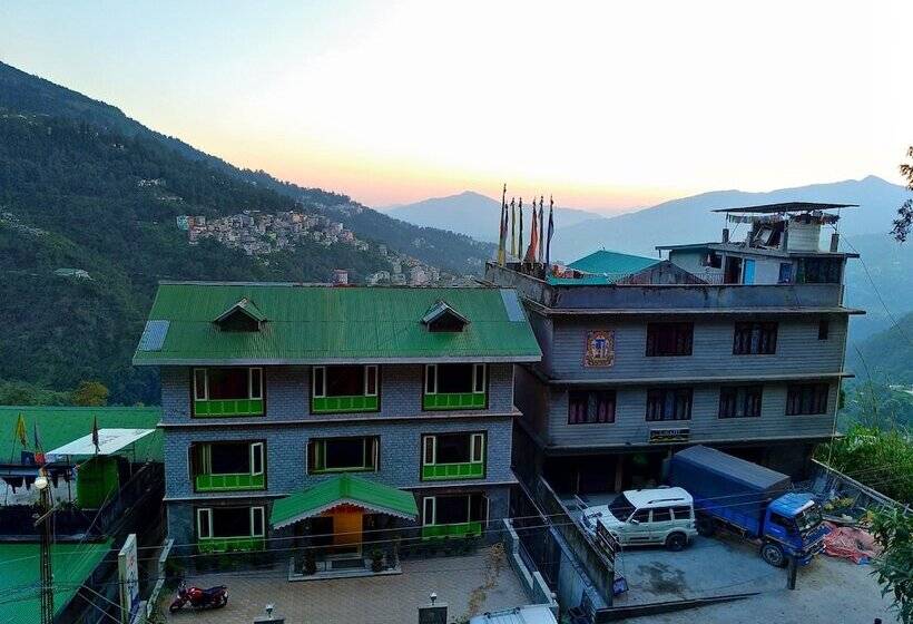 فندق The Hill Castle