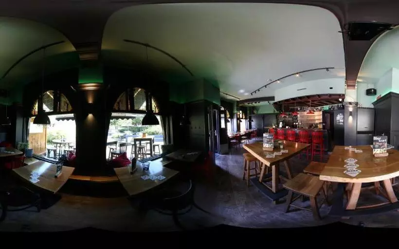 ベッドアンドブレックファースト Cafe 't Vonderke