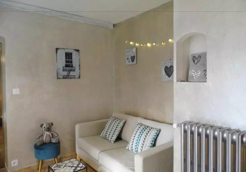 Aamiaismajoitus (B&B) Chambre D Hôtes Villa Eden