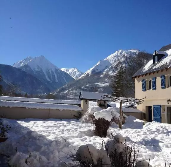 Aamiaismajoitus (B&B) Chambres D Hôtes Ferme De Gayri