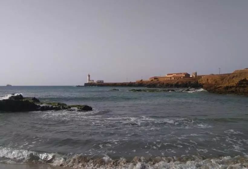 تختخواب و صبحانه Residência Fsfa