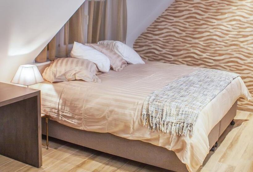 تختخواب و صبحانه Sable D O Vlak Aan De Zee